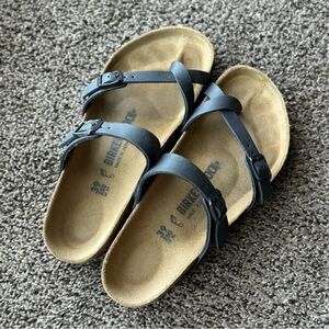 womens birkenstock’s